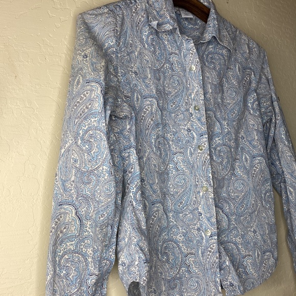 🔴5/$25🔴 GAP button down - Picture 3 of 5